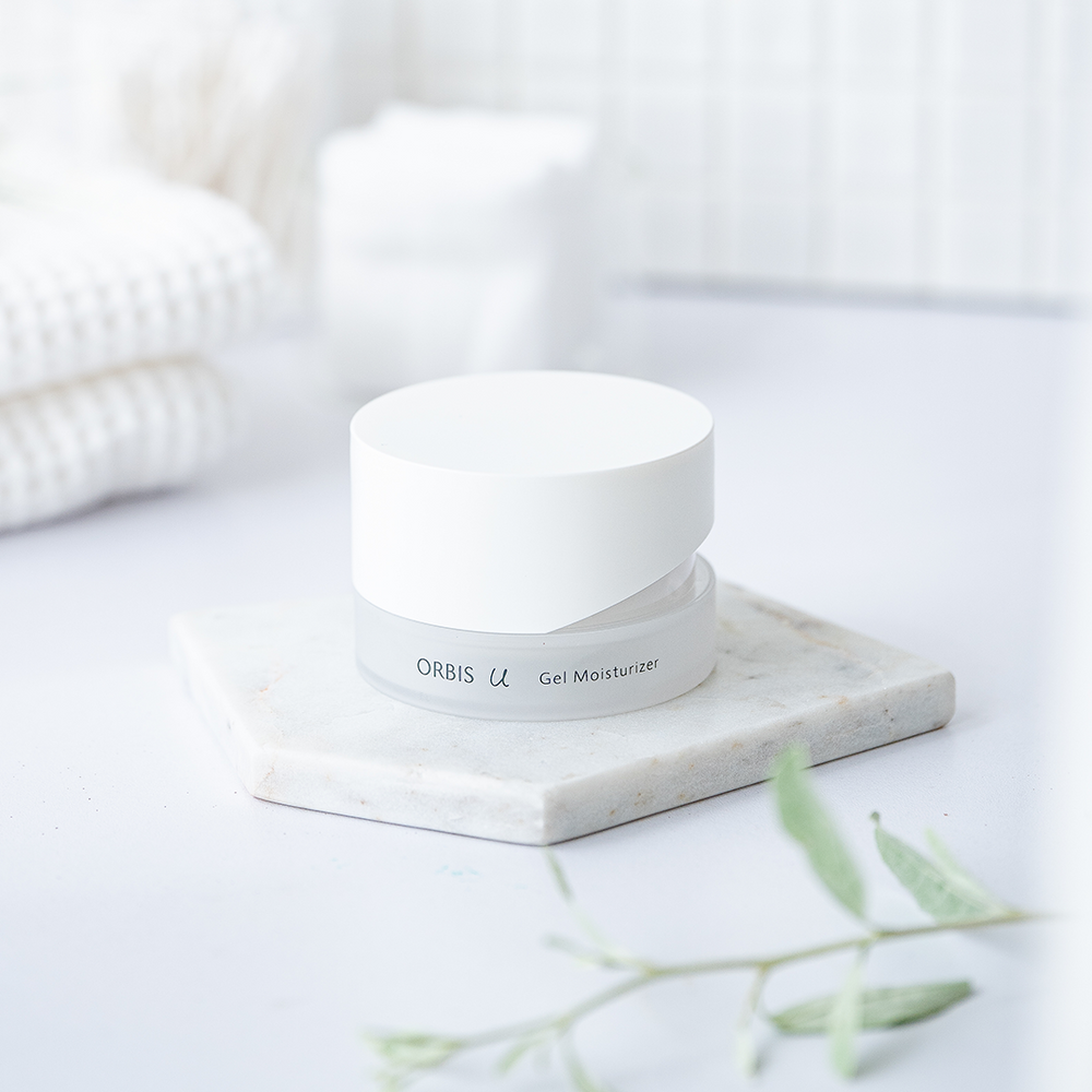 A moisturizer using POLA Chemical Industries' unique A moisturizer using POLA Chemical Industries' unique